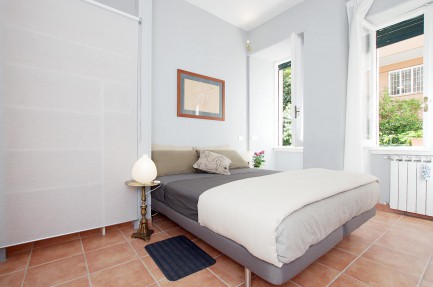 Bright Modern Bedroom